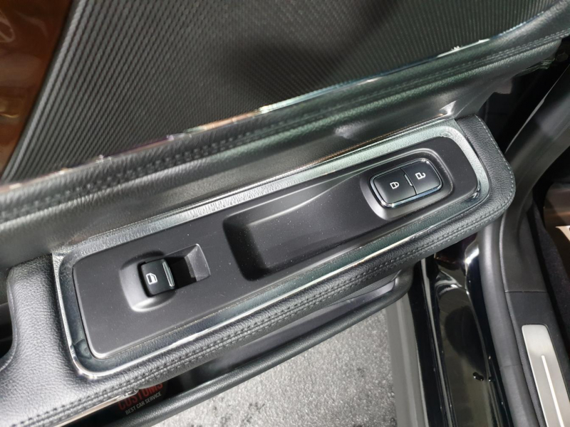 Купить Lincoln Continental бензин 2017 id-1004841 в Киеве, Фото №28