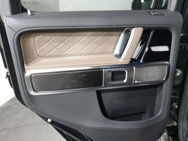 Купить Mercedes-Benz G 63 AMG бензин 2024 id-1004834 в Киеве, Фото №13