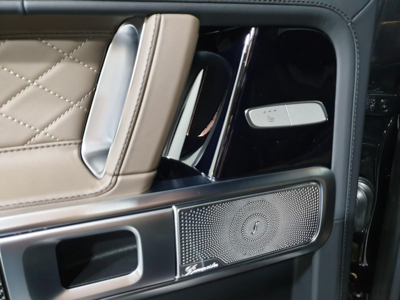 Купить Mercedes-Benz G 63 AMG бензин 2024 id-1004834 в Киеве, Фото №14