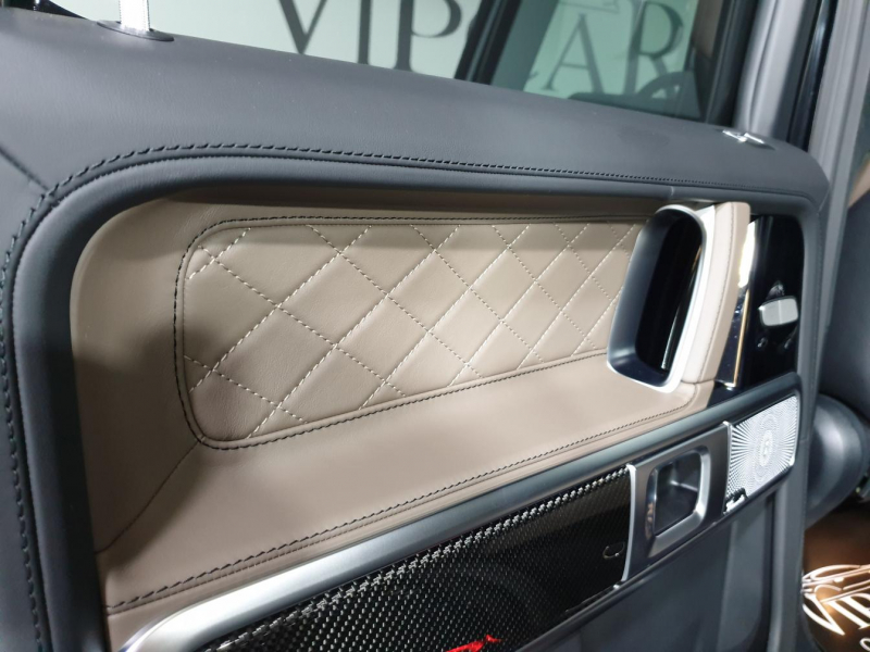 Купить Mercedes-Benz G 63 AMG бензин 2024 id-1004834 в Киеве, Фото №15