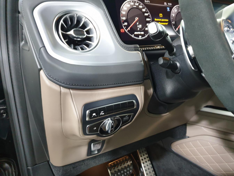 Купить Mercedes-Benz G 63 AMG бензин 2024 id-1004834 в Киеве, Фото №31