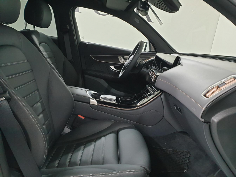 Купить Mercedes-Benz EQC 400 4matic электро 2024 id-1004776 в Киеве, Фото №27