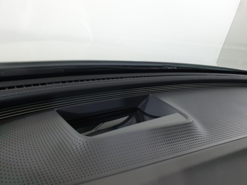 Купить Mercedes-Benz EQC 400 4matic электро 2024 id-1004776 в Киеве, Фото №38