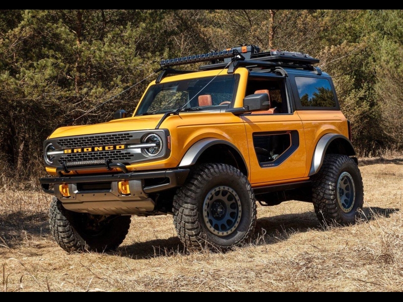 Купить Ford Bronco бензин 2026 id-1004769 в Киеве, Фото №0