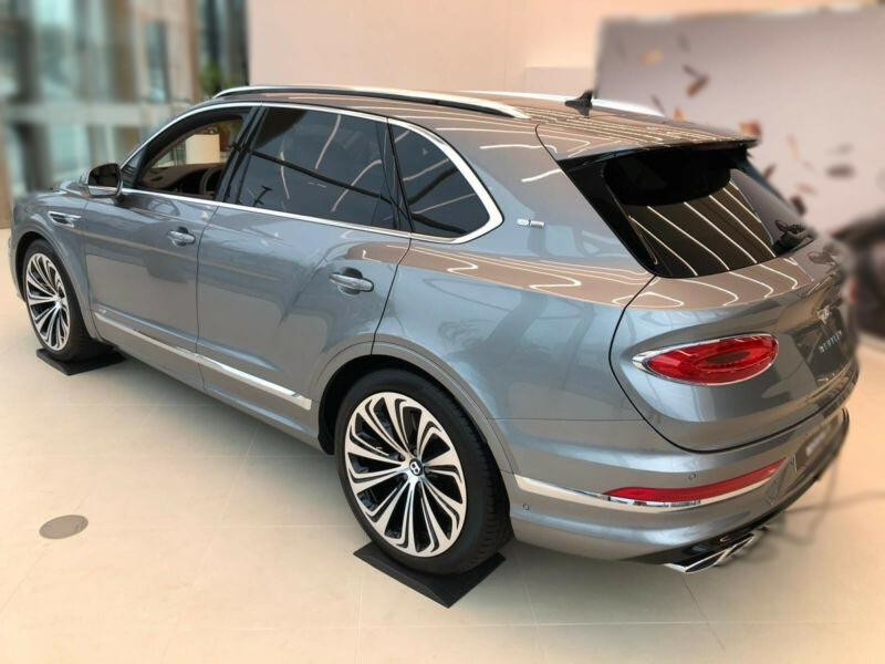 Bentley Bentayga First Edition бензин 2024 id-1004735 Купить Bentley Bentayga First Edition бензин 2024 id-1004735 в Киеве, Фото №2