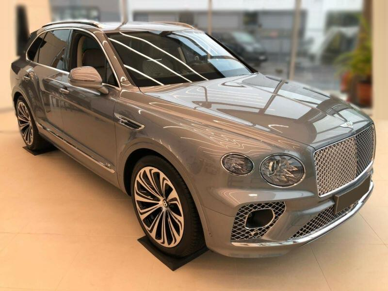 Bentley Bentayga First Edition бензин 2024 id-1004735 Купить Bentley Bentayga First Edition бензин 2024 id-1004735 в Киеве, Фото №4