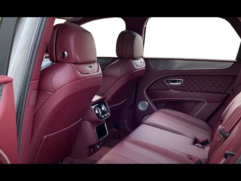 Bentley Bentayga First Edition бензин 2024 id-1004735 Купить Bentley Bentayga First Edition бензин 2024 id-1004735 в Киеве, Фото №9