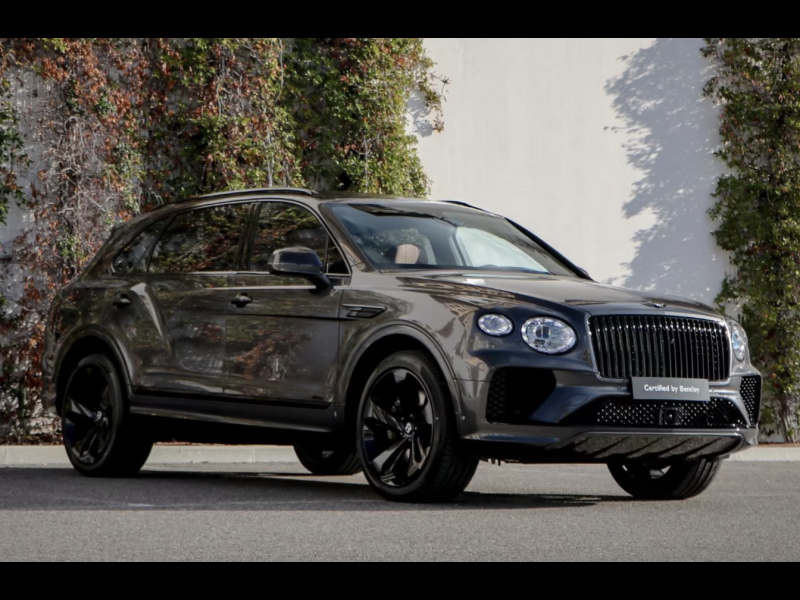 Купить Bentley Bentayga EWB Azure бензин 2025 id-1004735 в Киеве, Фото №1
