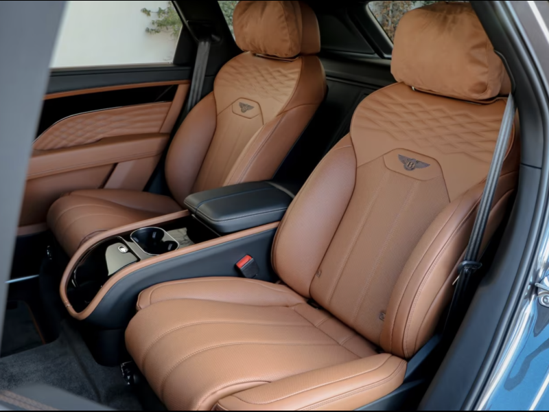 Bentley Bentayga EWB Azure бензин 2025 id-1004735 Купить Bentley Bentayga EWB Azure бензин 2025 id-1004735 в Киеве, Фото №7