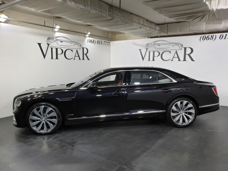Bentley Flying Spur бензин 2024 id-1004714 Купить Bentley Flying Spur бензин 2024 id-1004714 в Киеве, Фото №2