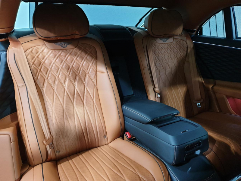 Bentley Flying Spur бензин 2024 id-1004714 Купить Bentley Flying Spur бензин 2024 id-1004714 в Киеве, Фото №14