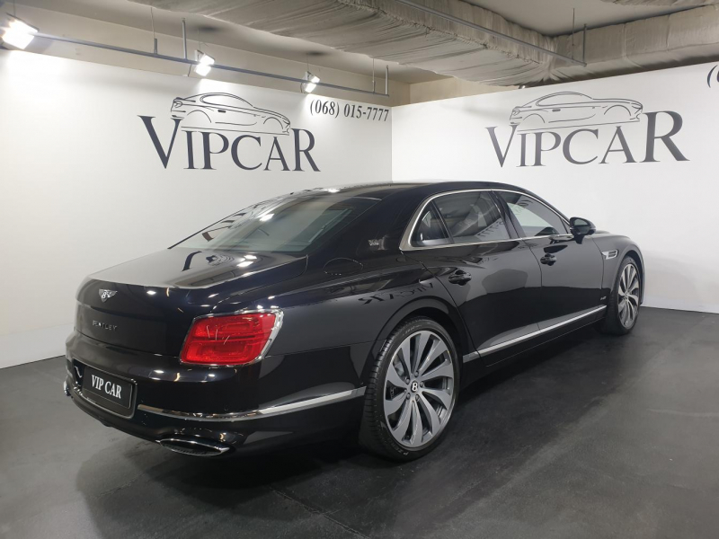 Bentley Flying Spur бензин 2024 id-1004714 Купить Bentley Flying Spur бензин 2024 id-1004714 в Киеве, Фото №18