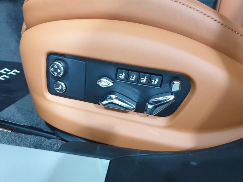 Bentley Flying Spur бензин 2024 id-1004714 Купить Bentley Flying Spur бензин 2024 id-1004714 в Киеве, Фото №45