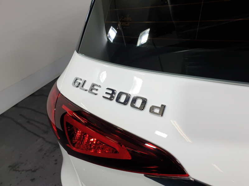 Mercedes-Benz GLE 300D дизель 2019 id-1004692 Купить Mercedes-Benz GLE 300D дизель 2019 id-1004692 в Киеве, Фото №16
