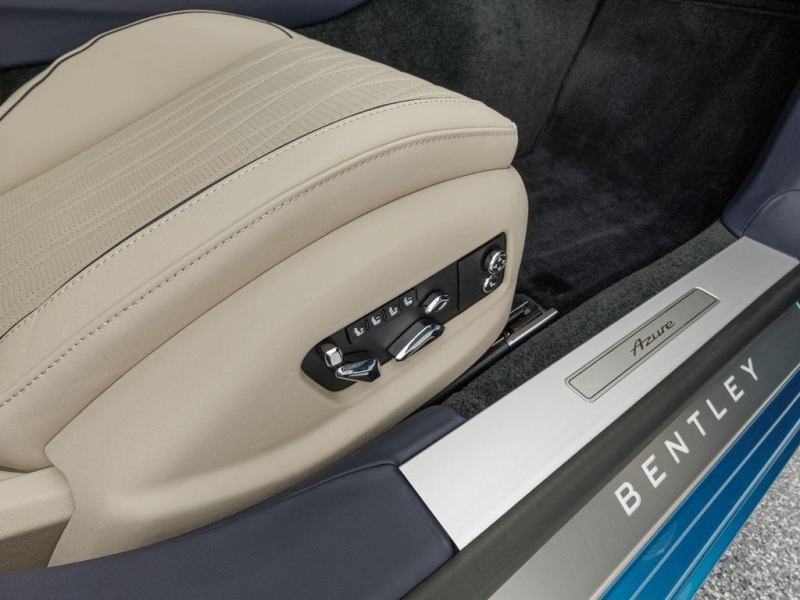 Bentley Flying Spur Azure Hybrid гибрид 2025 id-1004669 Купить Bentley Flying Spur Azure Hybrid гибрид 2025 id-1004669 в Киеве, Фото №9