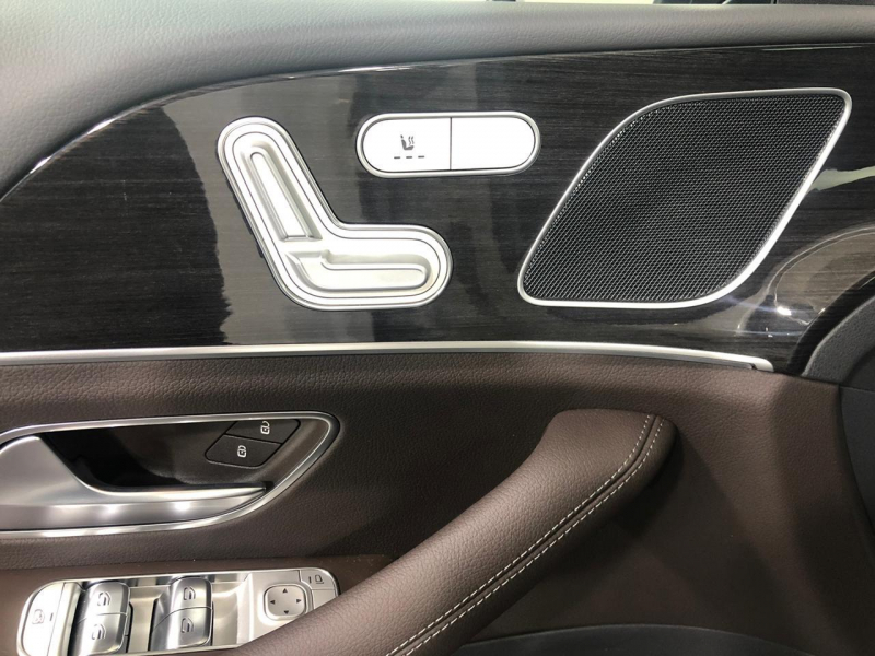 Mercedes-Benz GLE 300D дизель 2020 id-1004438 Купить Mercedes-Benz GLE 300D дизель 2020 id-1004438 в Киеве, Фото №35