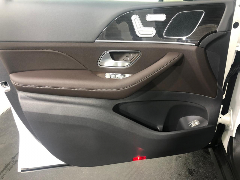 Mercedes-Benz GLE 300D дизель 2020 id-1004438 Купить Mercedes-Benz GLE 300D дизель 2020 id-1004438 в Киеве, Фото №38
