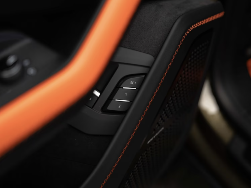 Купить Lamborghini Urus SE гибрид 2025 id-1004430 в Киеве, Фото №9