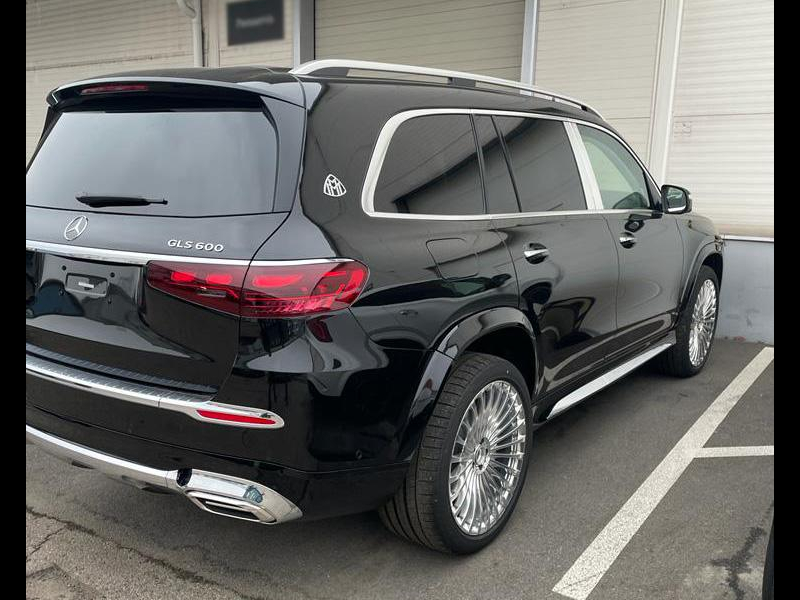 Mercedes-Maybach GLS 600 бензин 2024 id-1004402 Купить Mercedes-Maybach GLS 600 бензин 2024 id-1004402 в Киеве, Фото №5