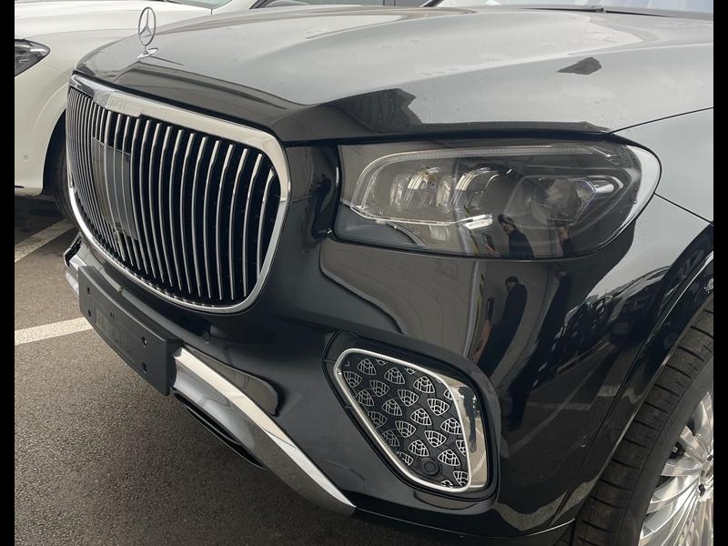 Купить Mercedes-Maybach GLS 600 бензин 2026 id-1004402 в Киеве, Фото №1
