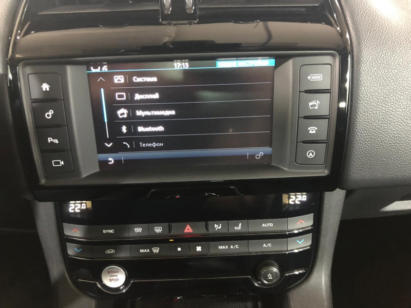 Jaguar F-Pace дизель 2017 id-1004391 Купить Jaguar F-Pace дизель 2017 id-1004391 в Киеве, Фото №17