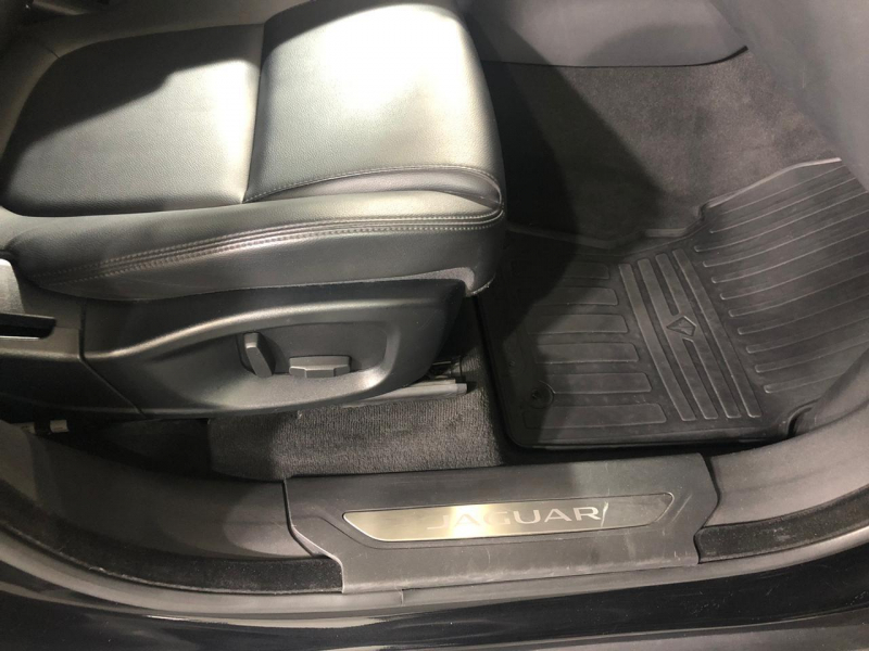 Jaguar F-Pace дизель 2017 id-1004391 Купить Jaguar F-Pace дизель 2017 id-1004391 в Киеве, Фото №22