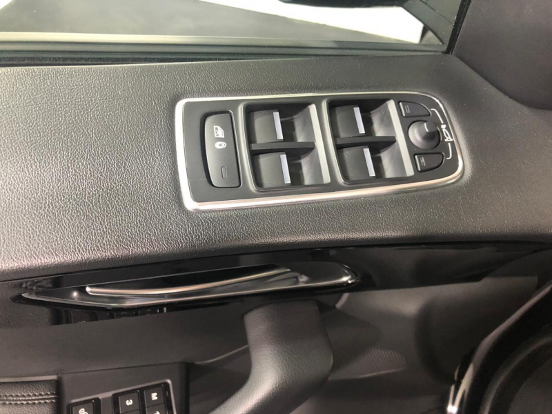 Jaguar F-Pace дизель 2017 id-1004391 Купить Jaguar F-Pace дизель 2017 id-1004391 в Киеве, Фото №25