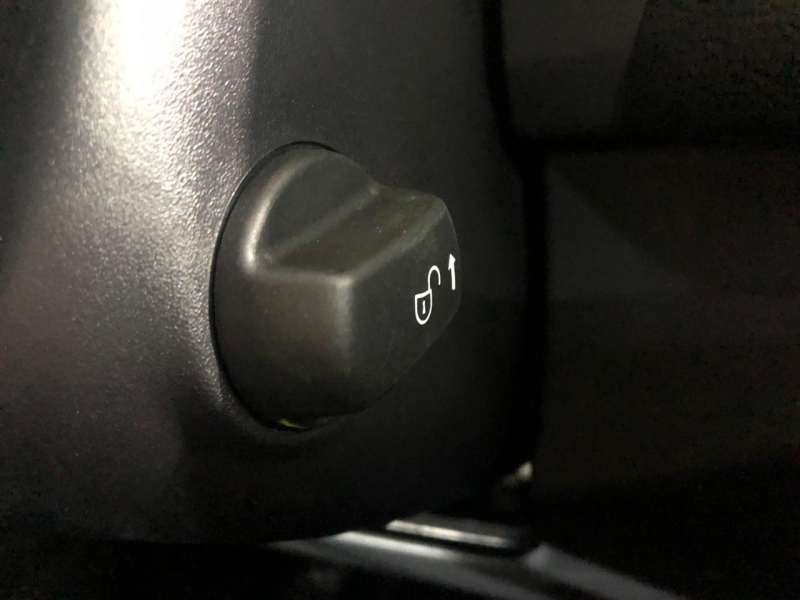 Jaguar F-Pace дизель 2017 id-1004391 Купить Jaguar F-Pace дизель 2017 id-1004391 в Киеве, Фото №33