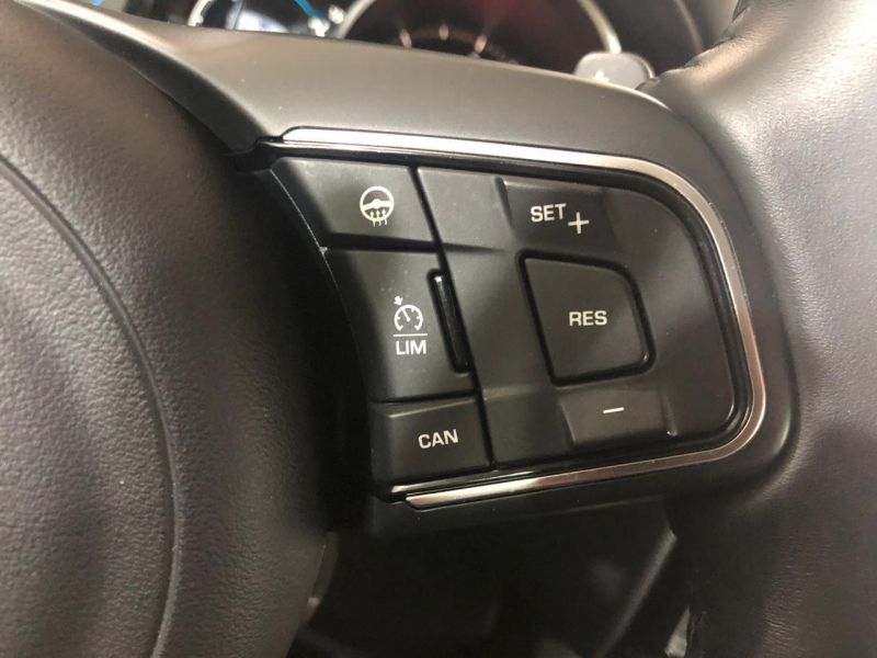 Jaguar F-Pace дизель 2017 id-1004391 Купить Jaguar F-Pace дизель 2017 id-1004391 в Киеве, Фото №34