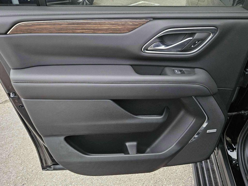 Chevrolet Suburban High Country бензин 2024 id-1004375 Купить Chevrolet Suburban High Country бензин 2024 id-1004375 в Киеве, Фото №14