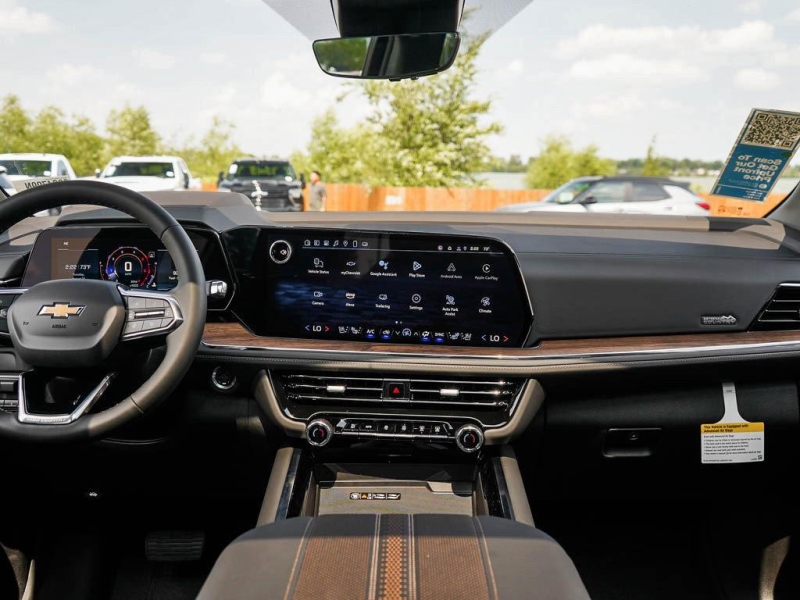 Купить Chevrolet Suburban High Country бензин 2025 id-1004375 в Киеве, Фото №7