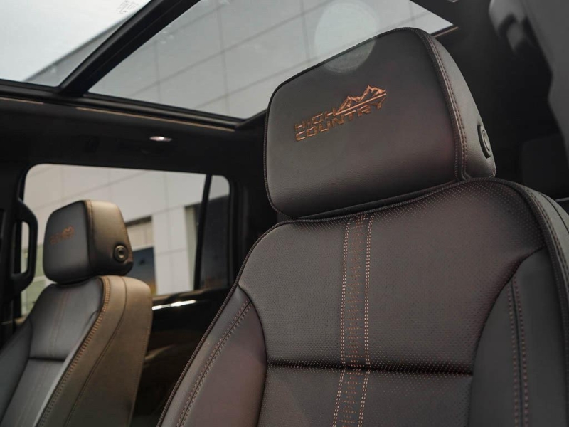 Купить Chevrolet Suburban High Country бензин 2025 id-1004375 в Киеве, Фото №9