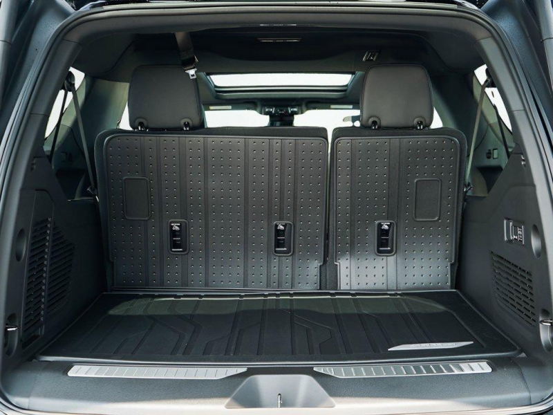 Купить Chevrolet Suburban High Country бензин 2025 id-1004375 в Киеве, Фото №14