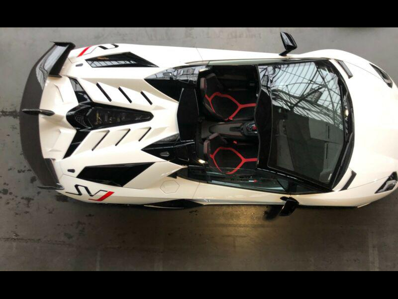 Lamborghini Aventador SVJ бензин 2023 id-1004346 Купить Lamborghini Aventador SVJ бензин 2023 id-1004346 в Киеве, Фото №5