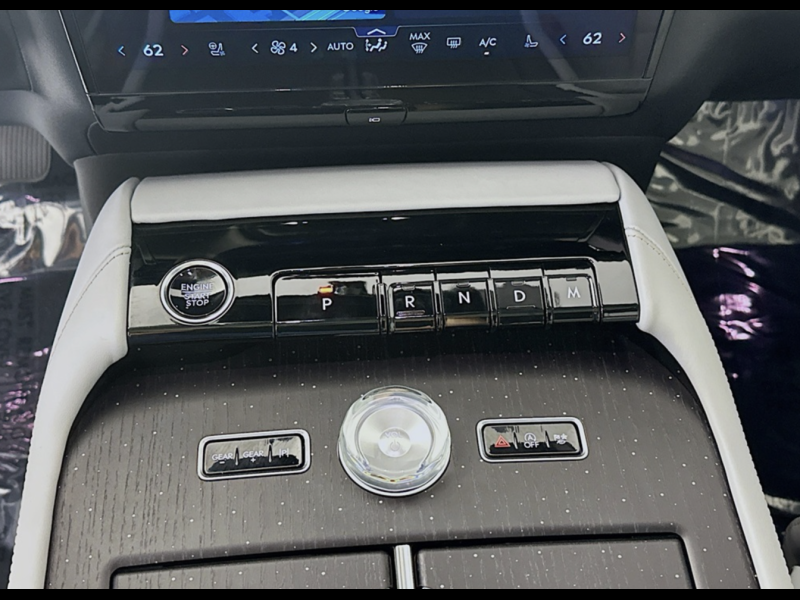 Lincoln Navigator L Black Label 4WD бензин 2025 id-1004253 Купить Lincoln Navigator L Black Label 4WD бензин 2025 id-1004253 в Киеве, Фото №6