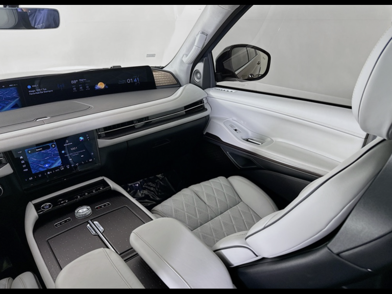 Lincoln Navigator L Black Label 4WD бензин 2025 id-1004253 Купить Lincoln Navigator L Black Label 4WD бензин 2025 id-1004253 в Киеве, Фото №9