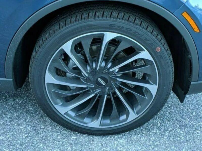 Lincoln Aviator бензин 2022 id-1004252 Купить Lincoln Aviator бензин 2022 id-1004252 в Киеве, Фото №3