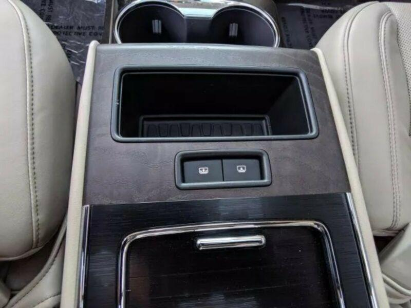 Lincoln Aviator бензин 2022 id-1004252 Купить Lincoln Aviator бензин 2022 id-1004252 в Киеве, Фото №17