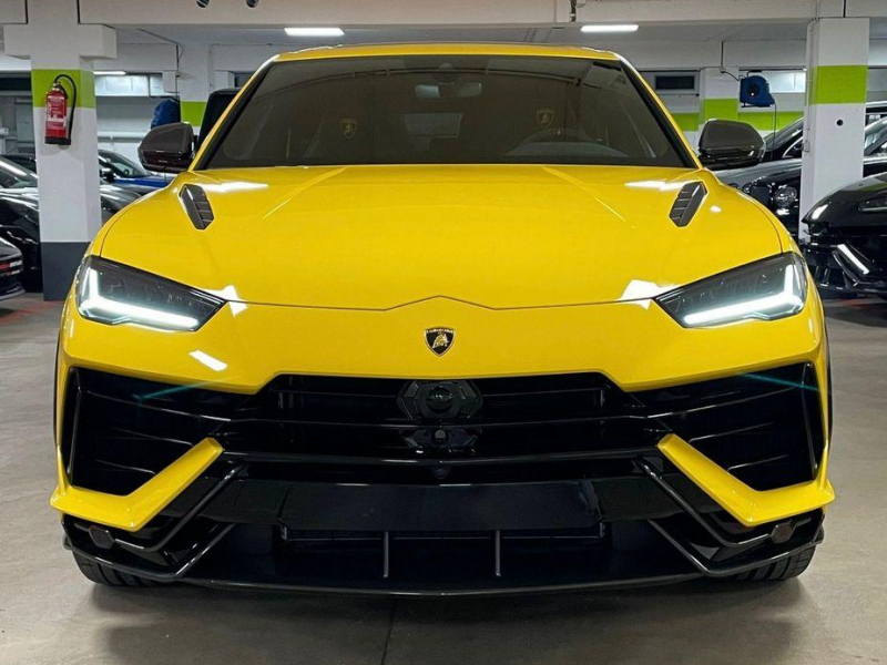 Lamborghini Urus Performante бензин 2024 id-1004102 Купить Lamborghini Urus Performante бензин 2024 id-1004102 в Киеве, Фото №5