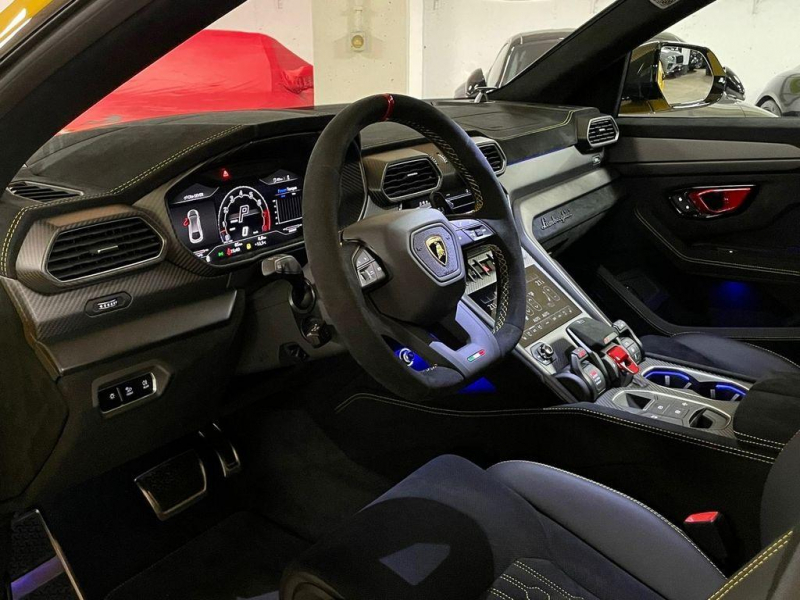 Lamborghini Urus Performante бензин 2024 id-1004102 Купить Lamborghini Urus Performante бензин 2024 id-1004102 в Киеве, Фото №13