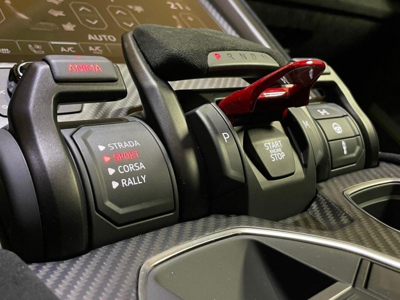 Купить Lamborghini Urus Performante бензин 2024 id-1004102 в Киеве, Фото №14