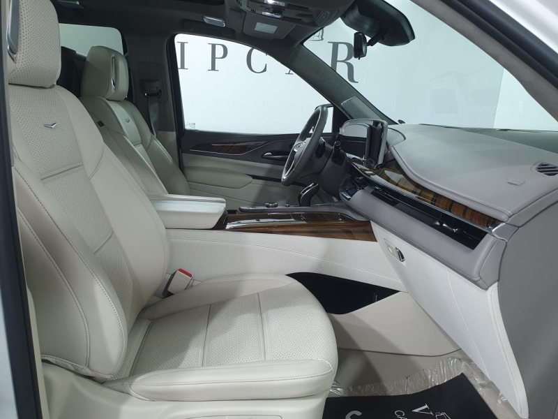 Cadillac Escalade Sport Platinum бензин 2022 id-1004050 Купить Cadillac Escalade Sport Platinum бензин 2022 id-1004050 в Киеве, Фото №26