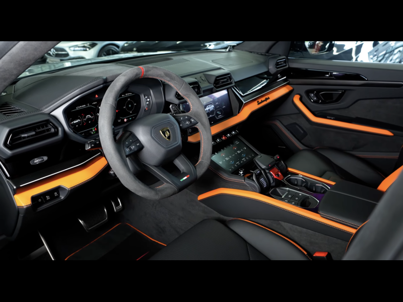 Lamborghini Urus SE гибрид 2025 id-1004015 Купить Lamborghini Urus SE гибрид 2025 id-1004015 в Киеве, Фото №5