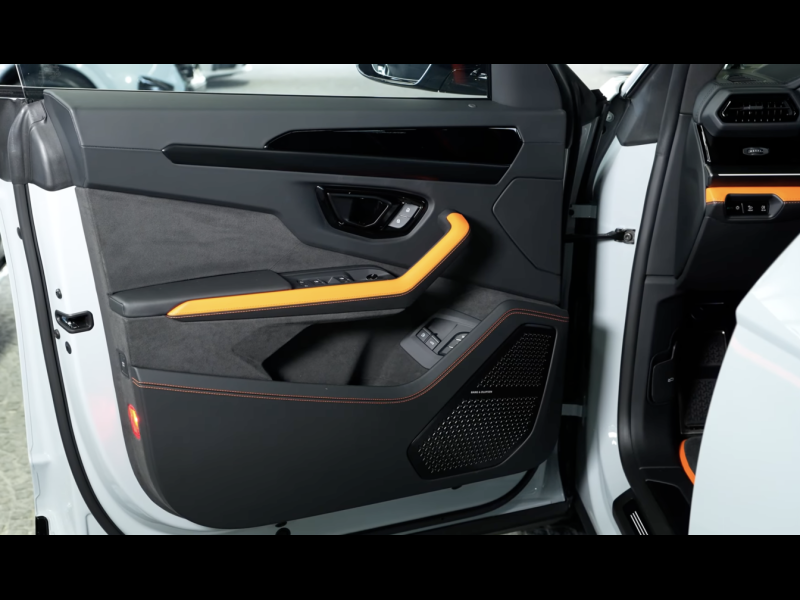 Lamborghini Urus SE гибрид 2026 id-1004015 Купить Lamborghini Urus SE гибрид 2026 id-1004015 в Киеве, Фото №8