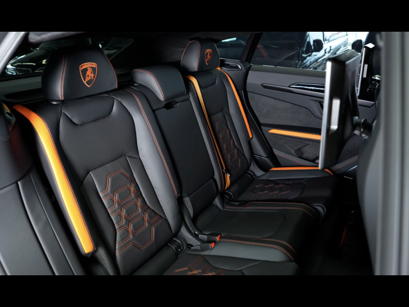 Купить Lamborghini Urus SE гибрид 2026 id-1004015 в Киеве, Фото №11