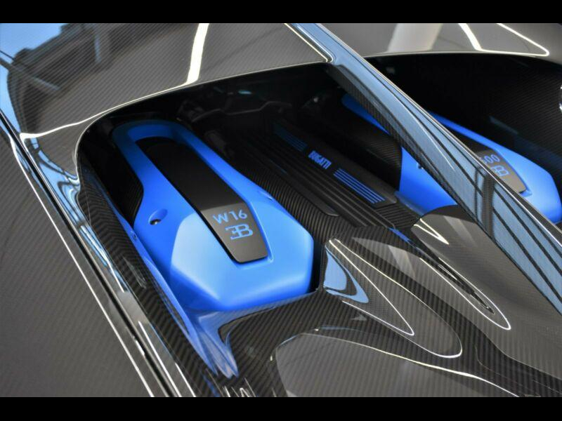 Bugatti Chiron Super Sport 300 бензин 2022 id-9231 Купить Bugatti Chiron Super Sport 300 бензин 2022 id-9231 в Киеве, Фото №8