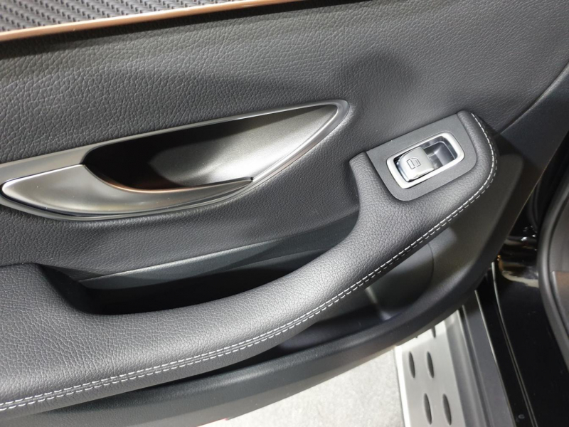 Mercedes-Benz EQC 400 4matic электро 2024 id-9124 Купить Mercedes-Benz EQC 400 4matic электро 2024 id-9124 в Киеве, Фото №25