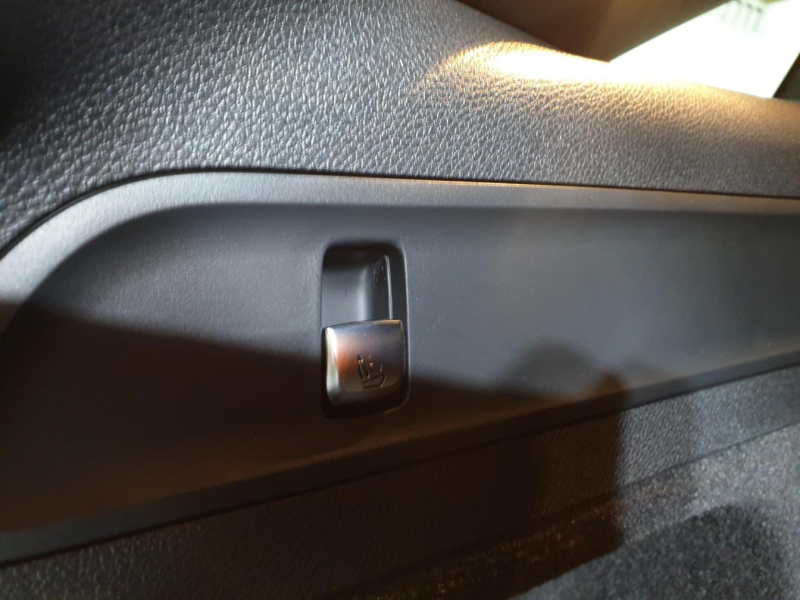 Mercedes-Benz EQC 400 4matic электро 2024 id-9081 Купить Mercedes-Benz EQC 400 4matic электро 2024 id-9081 в Киеве, Фото №24