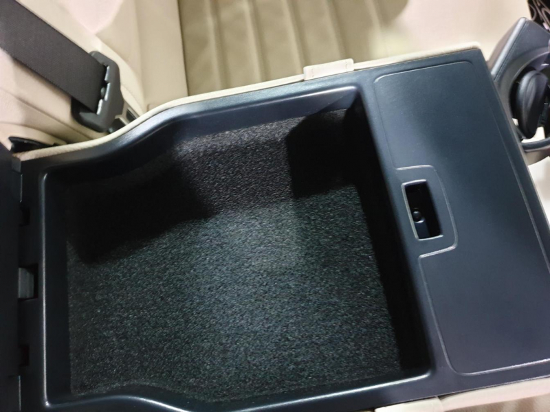 Mercedes-Benz EQC 400 4matic электро 2024 id-9081 Купить Mercedes-Benz EQC 400 4matic электро 2024 id-9081 в Киеве, Фото №38