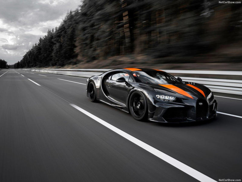Bugatti Chiron Super Sport 300 бензин 2021 id-9016 Купить Bugatti Chiron Super Sport 300 бензин 2021 id-9016 в Киеве, Фото №3